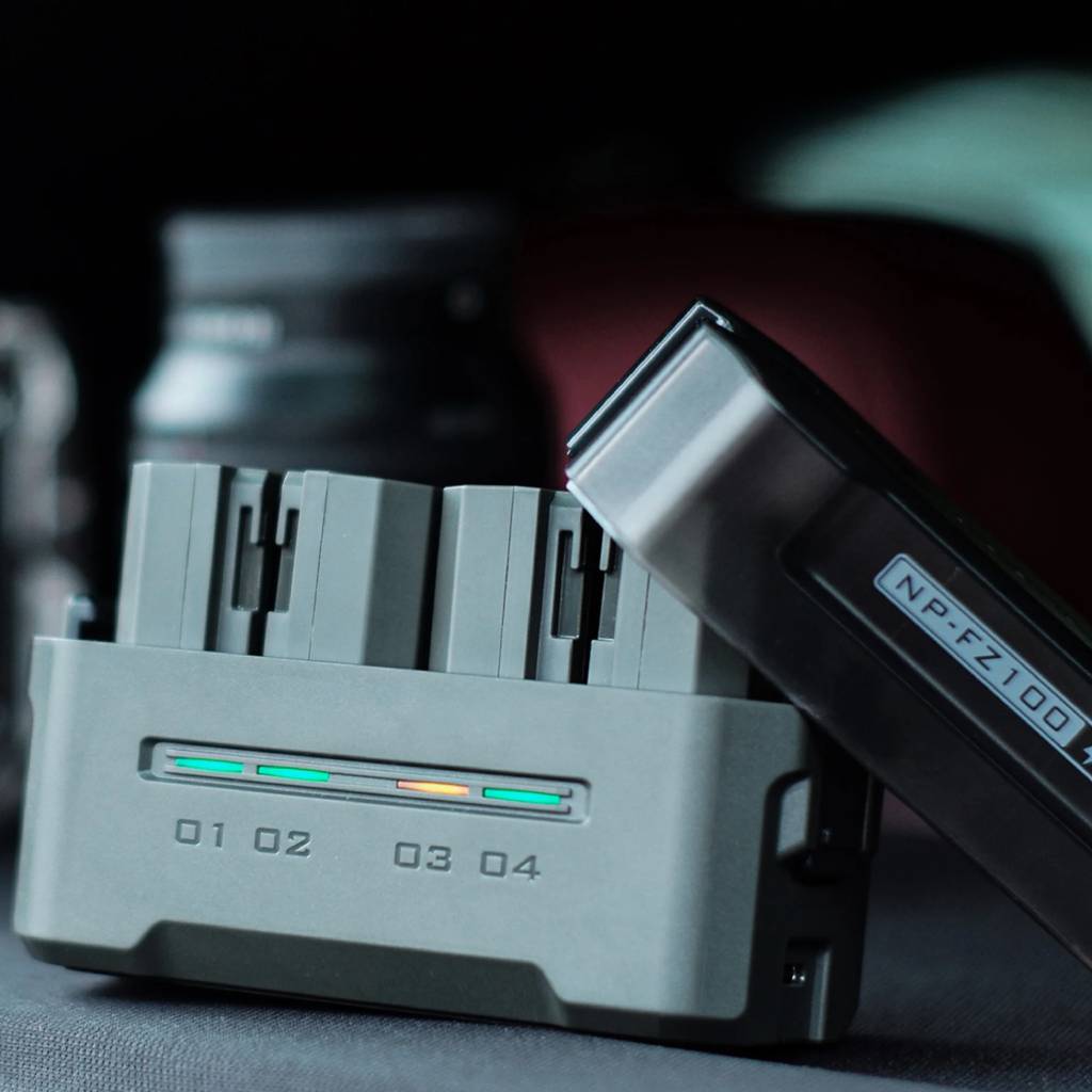 Tilta Portable Charging Station for NP-FZ100 TBC-FZ100-GN