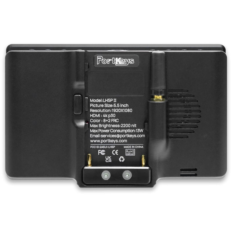 A built in Sony NP-F style battery plate is located on the back of the Portkeys LH5P II. The battery can power the monitor for hours, as it only draws 13W of power.
