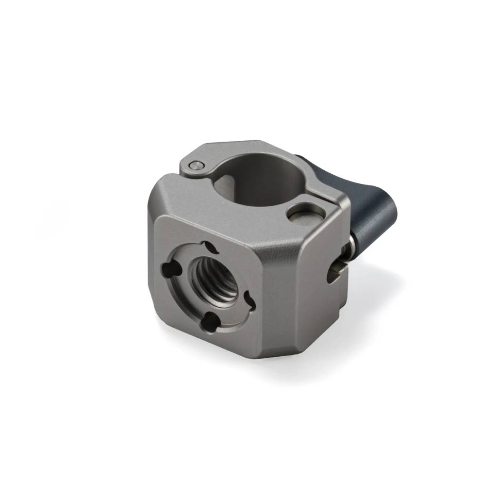 Tilta 15mm Rod Clamp Mounting Adapter (3/8"-16)