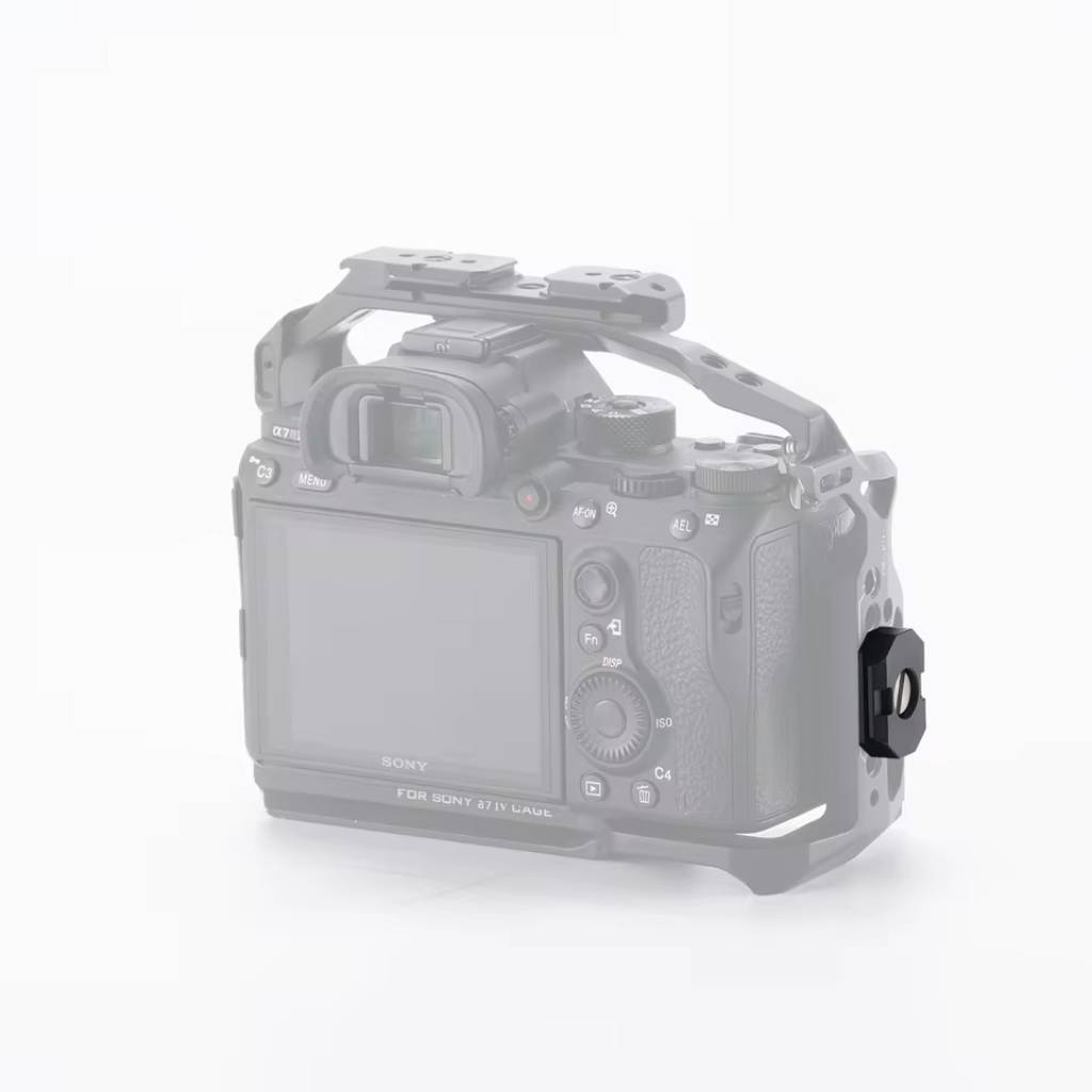 Tilta 1/4"-20 Mounting Screw to NATO Rail Adapter V2 - Black - Afbeelding 2